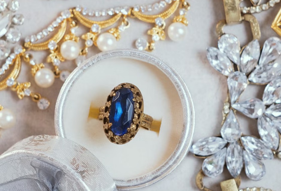 Estate Sales jewelry